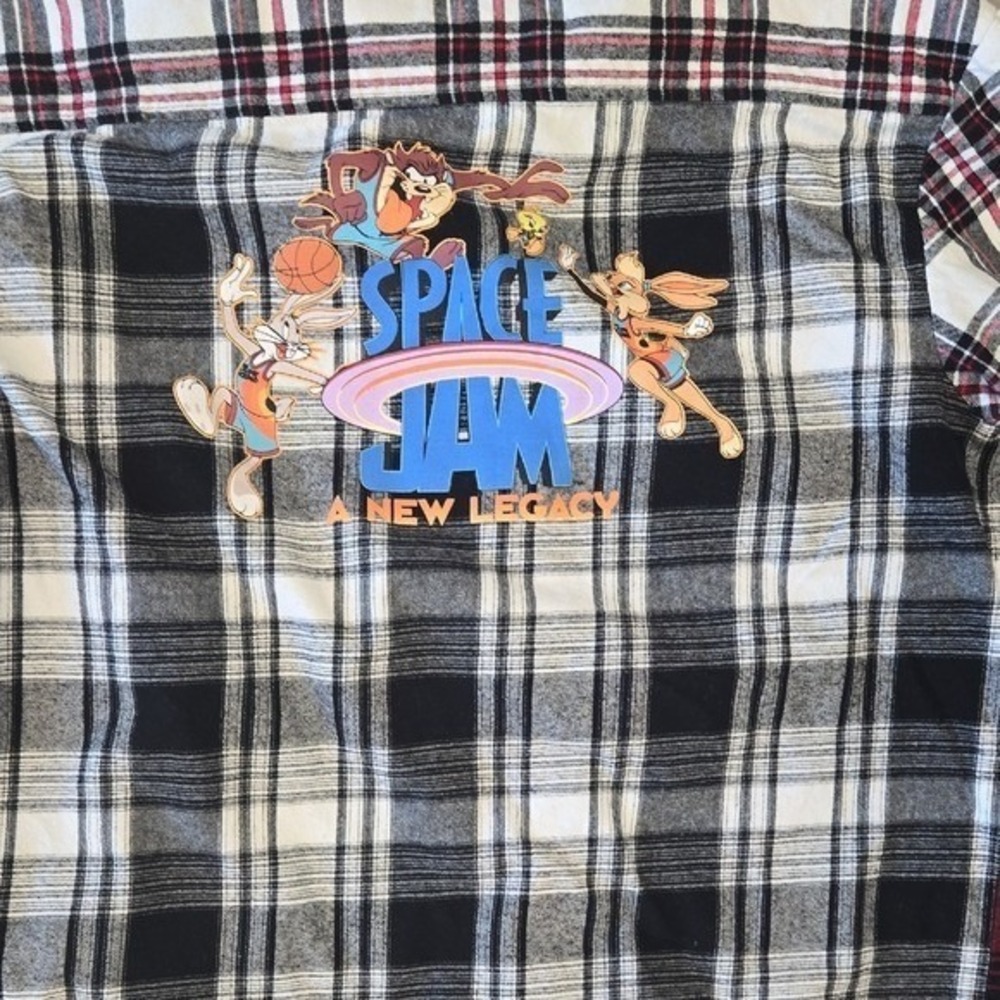 Forever 21 Space Jam A New‎ Legacy Men XL Flannel Shirt Colorblock Plaid Patch - Picture 6 of 8